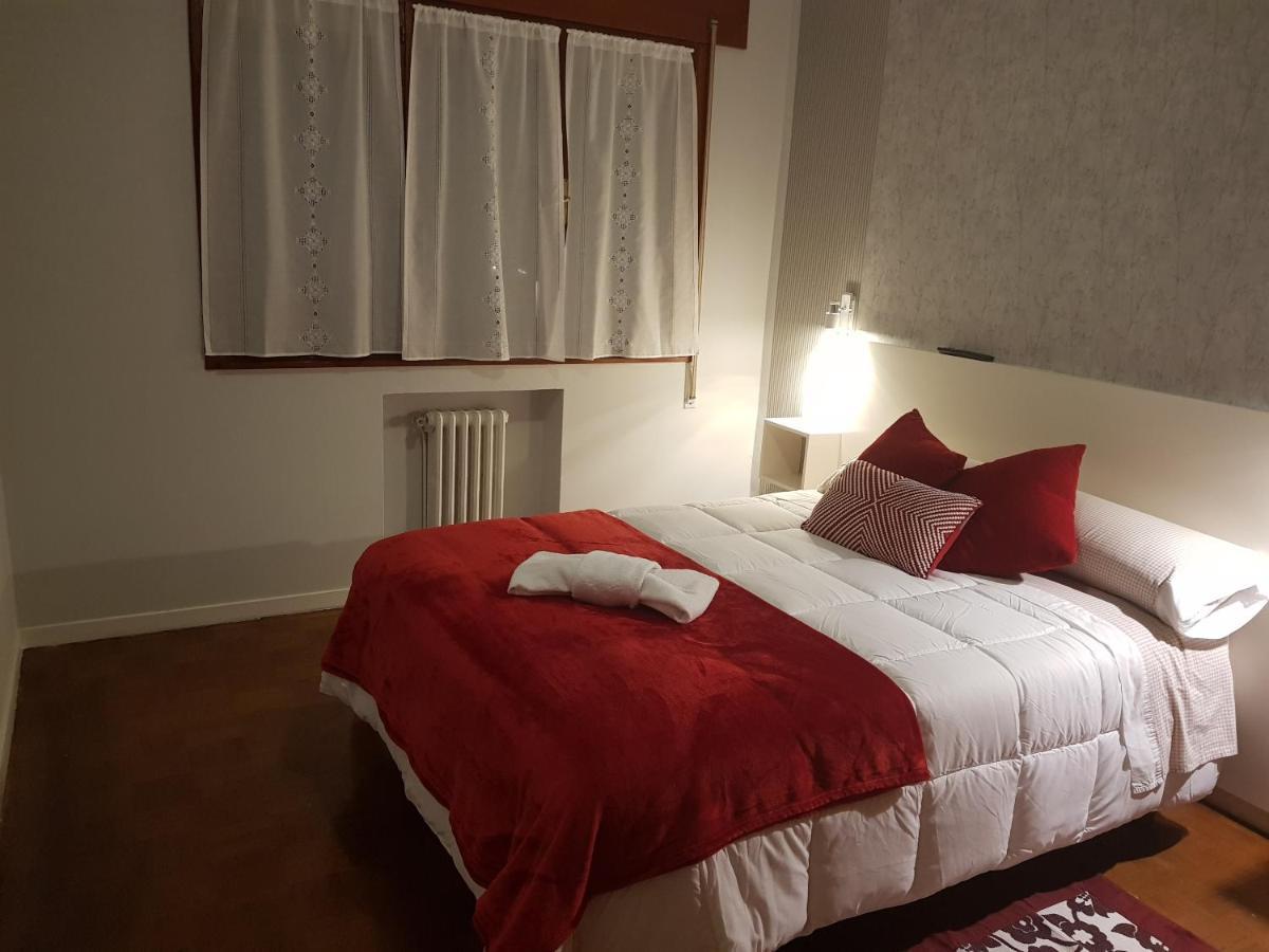 Apartamentos Halcon Ribadeo Eksteriør bilde